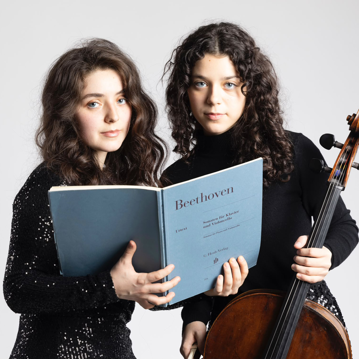 2° Concerto Incontri Musicali | Teatro Rosetum | Chiara Kaufman, violoncello | Valentina Kauman, pianoforte | Sisters in music