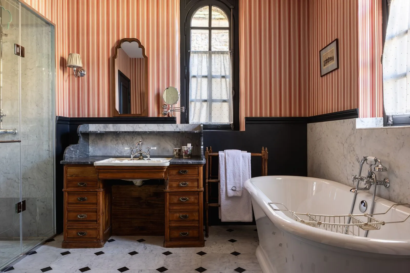 The Prestige Suite at the Abbaye des Vaux-de-Cernay