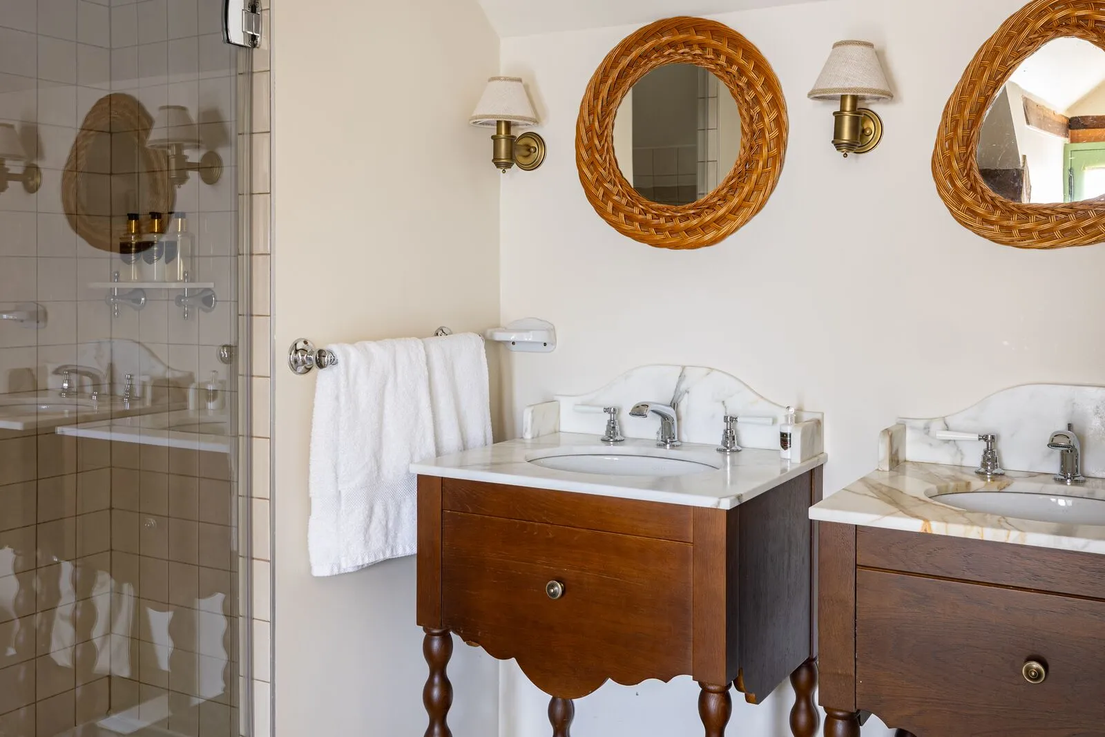 The Deluxe Room at la Ferme l'Abbaye