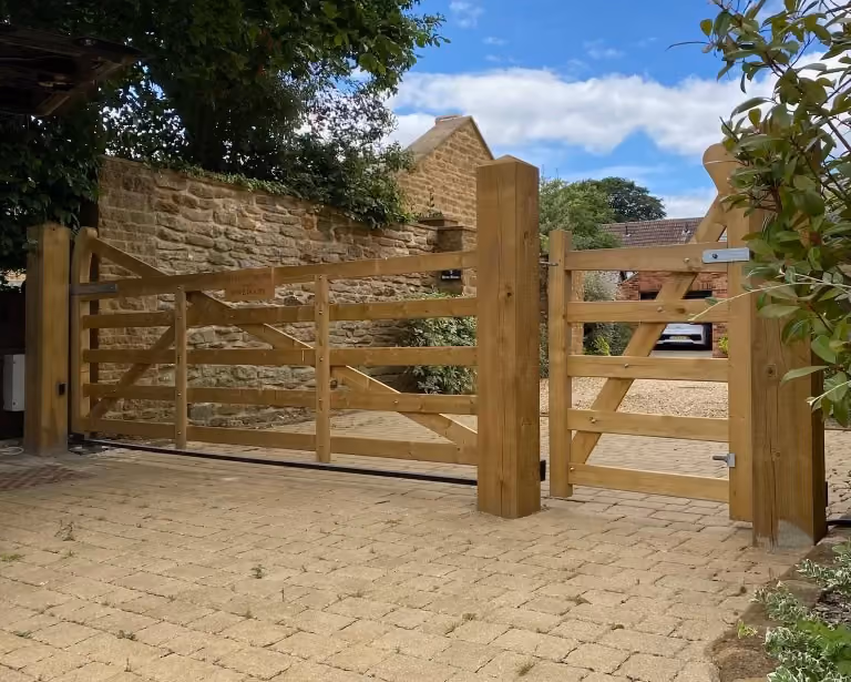 Electric gate automation repair by Secure21