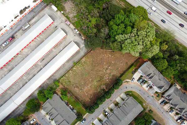 Professional tree care services in Atlanta by Eastlake Tree Service