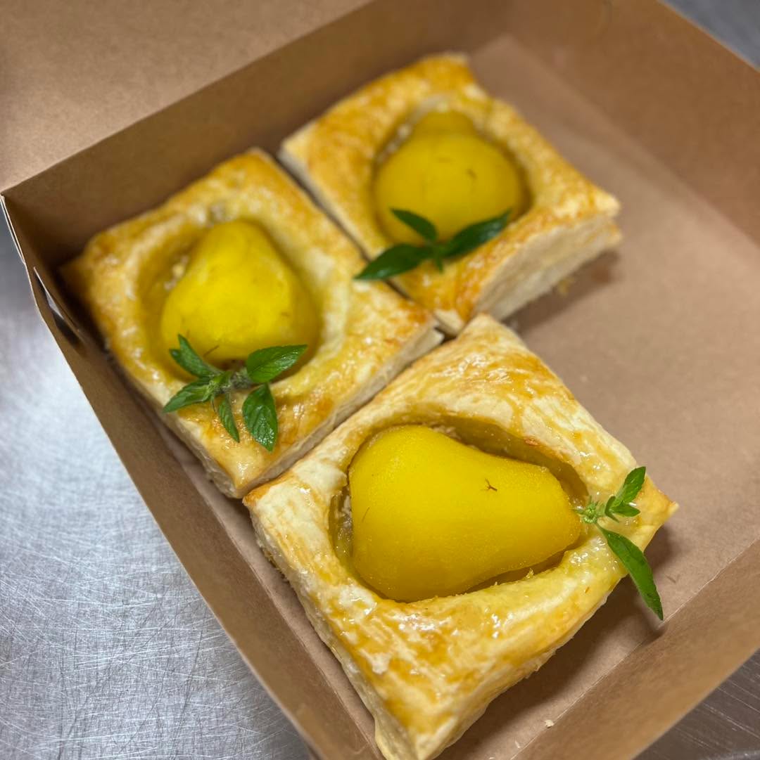 Did you know: we offer a la carte restaurant and bakery takeout! You can order takeout online anytime the restaurant is open (including Bistro hours): https://order.toasttab.com/online/lakeclearlodge

For bakery orders, feel free to contact us directly! 

Pictured are Honey Baked Pears in Puffed Pastry. 

#takeoutfood #farmtotable #takeout #adirondacks #eatlocal #food #lakeclearlodge #adirondackalps #bakery