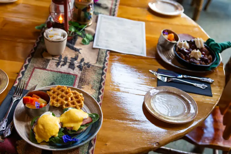 Adirondack Alps Eggs Benedict and Black Forest French Toast served for Lake View Brunch at the Adirondack Alps Restaurant.