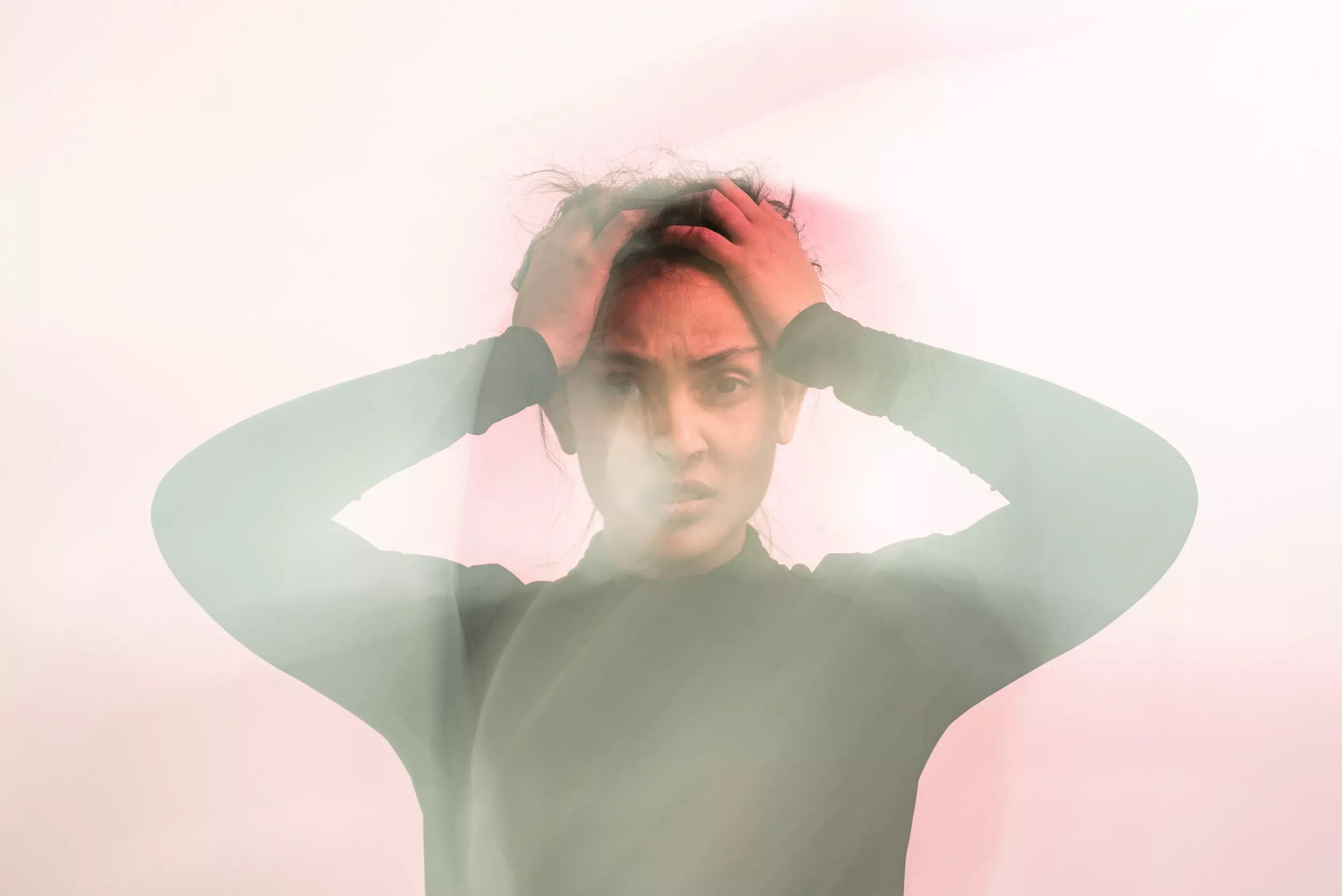 Die Kognitiv-behaviorale Erklärung kann eine Ursache für aggressive Zwangsgedanken geben