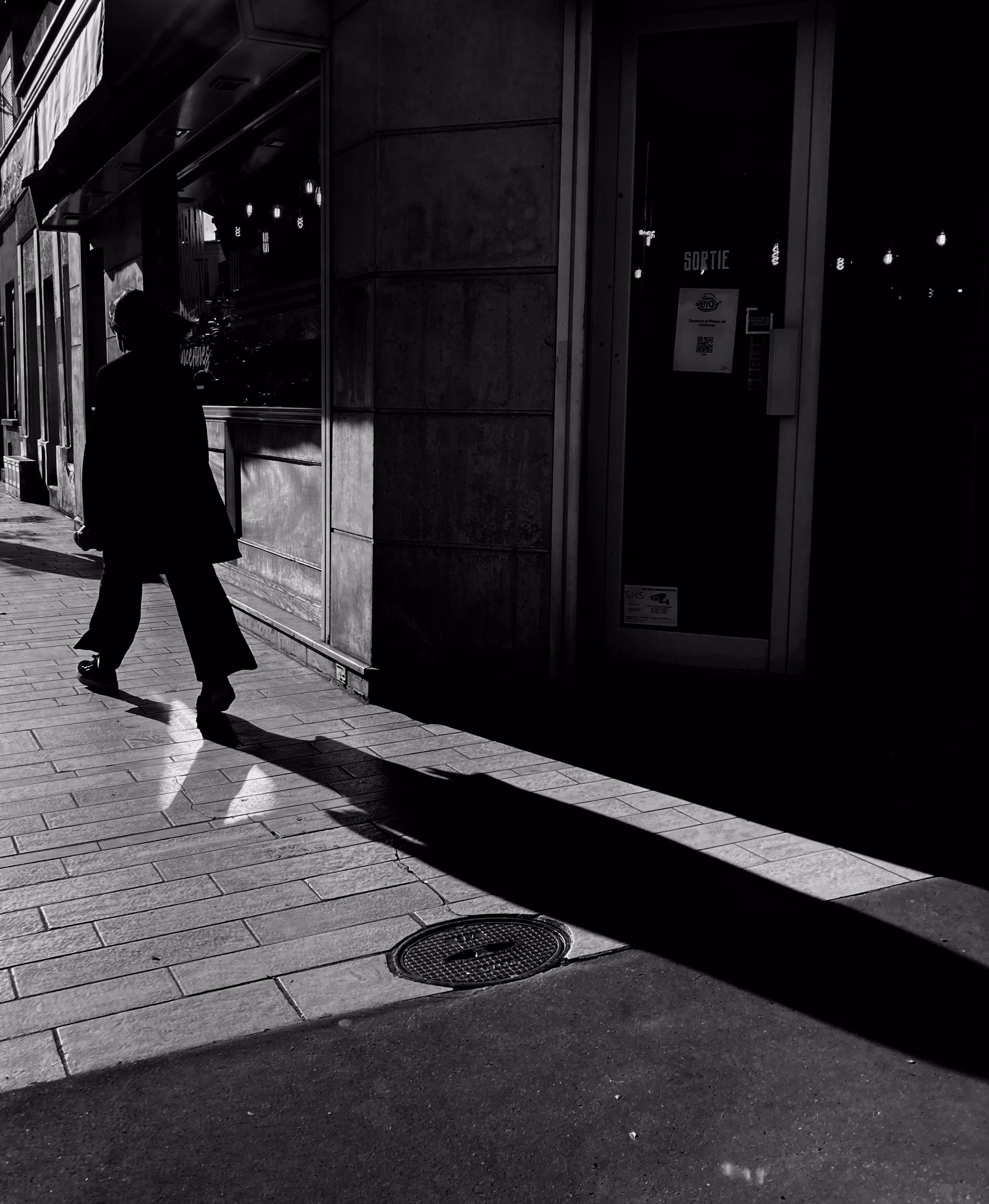 black&white street 2