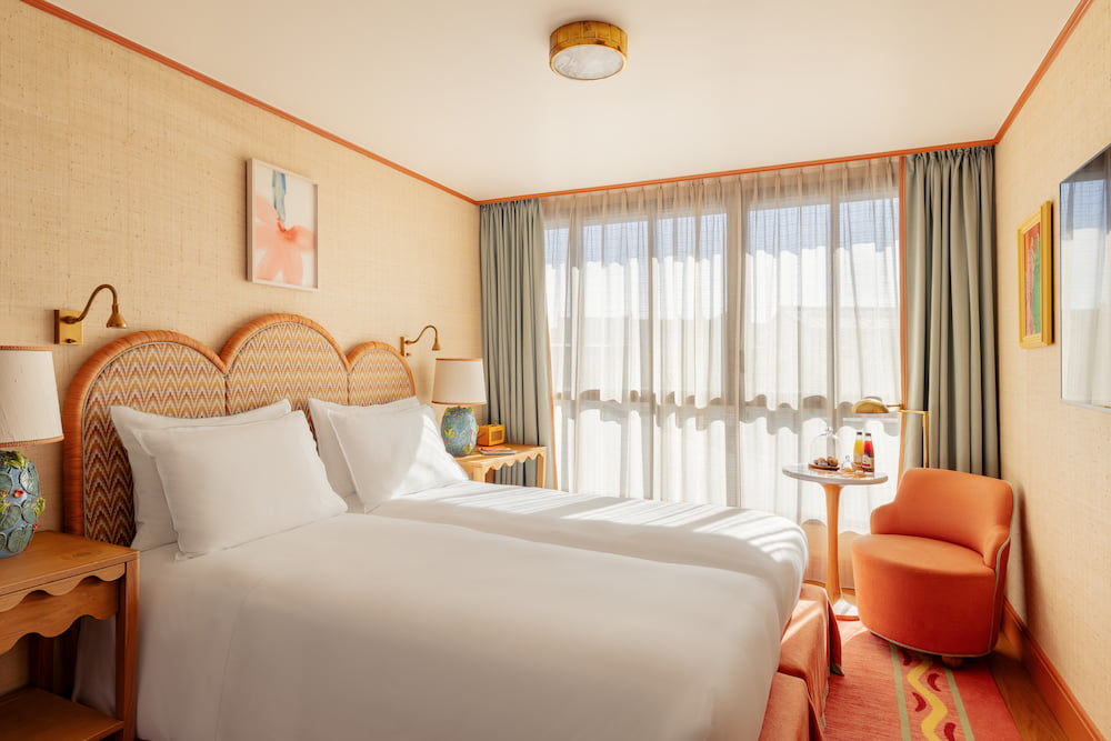living room of superior room la fantaisie