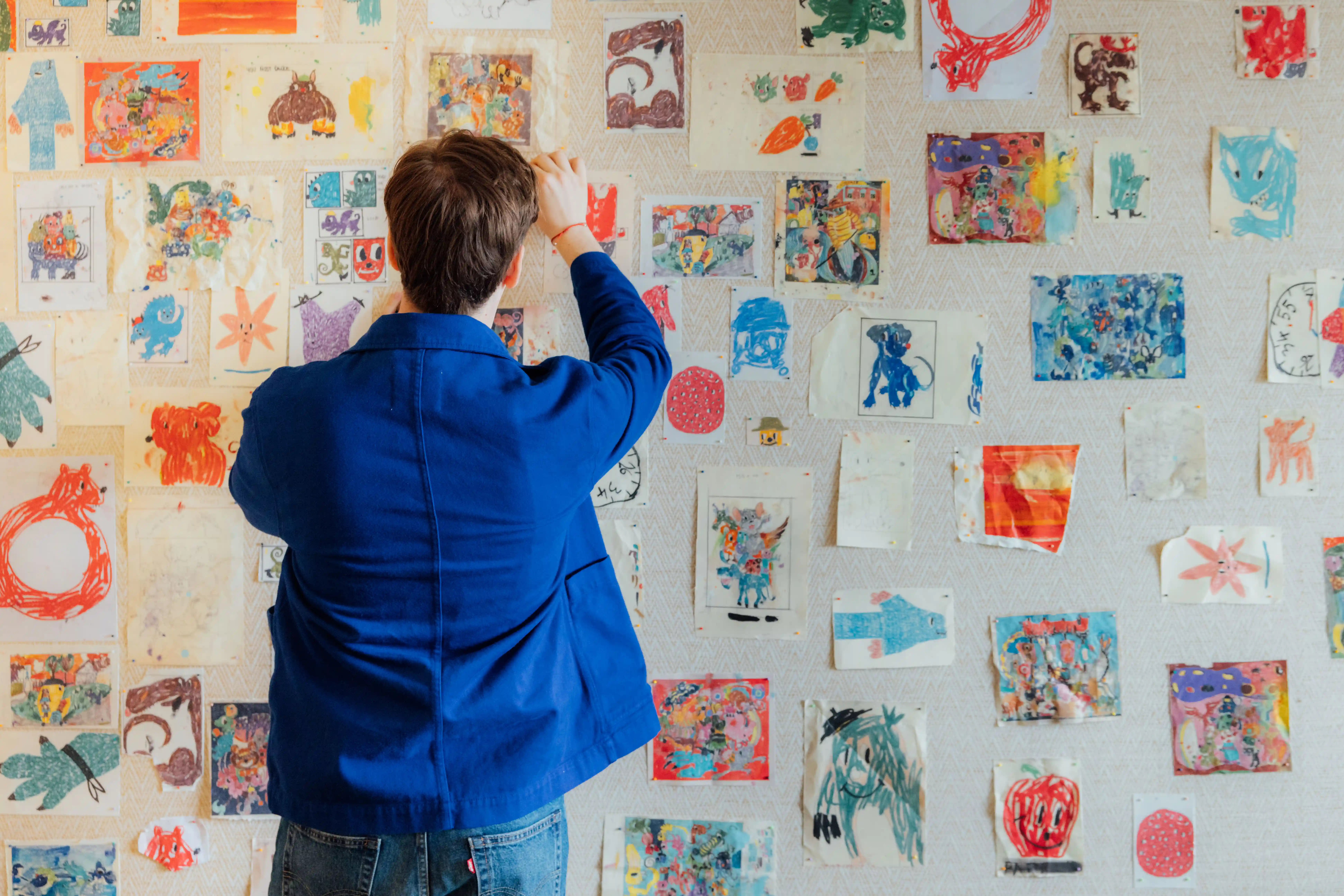 Bozo travaille dans l'Art Suite la Fantaisie 