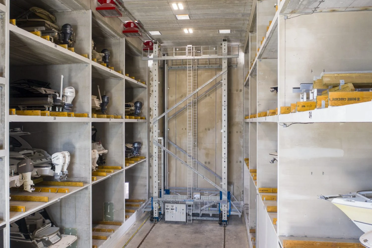 Container & Vessel Storage