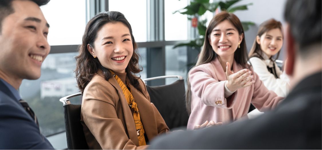 Businesspeople in a meeting