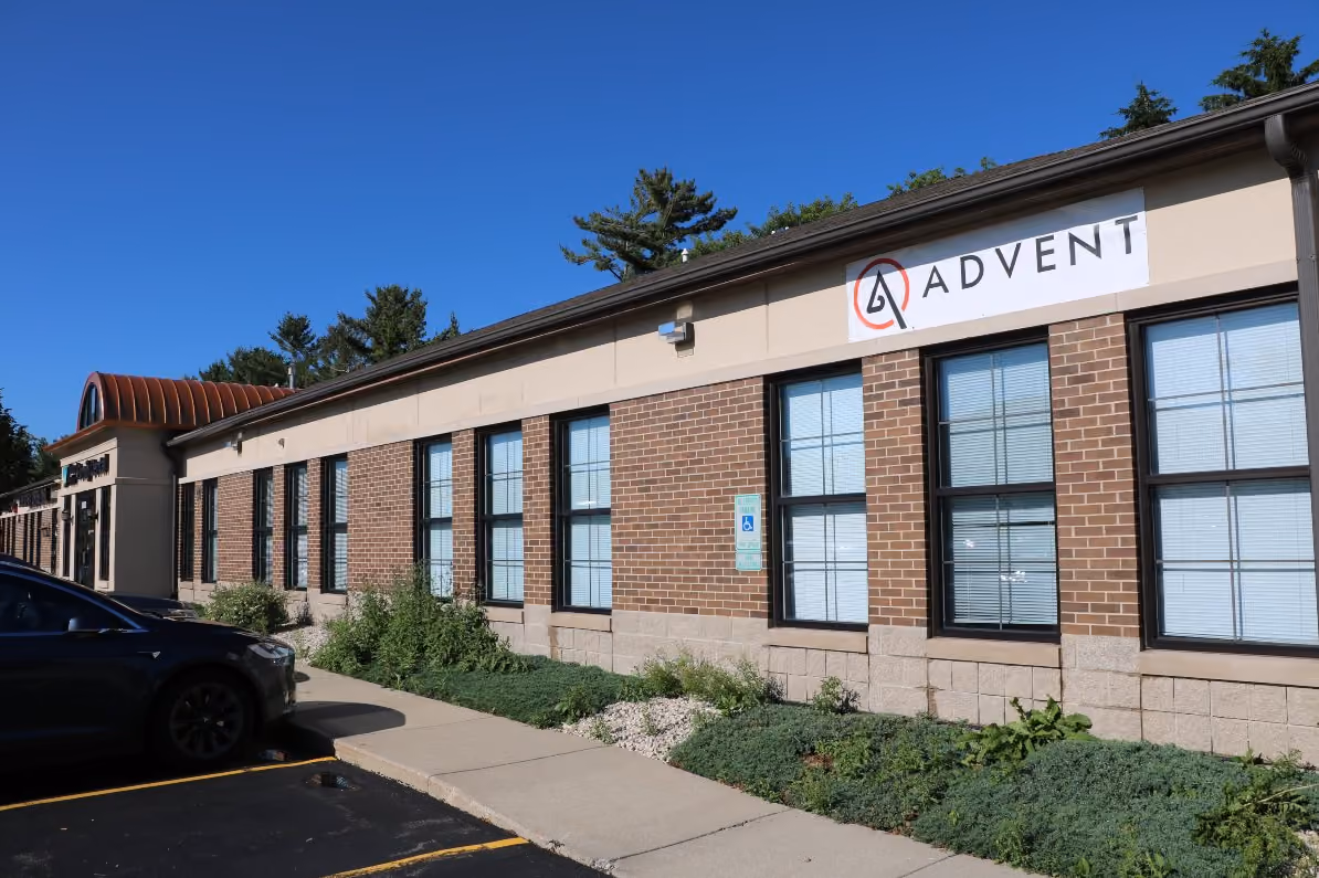 Pleasant Prairie-ADVENT-Building-temporary-banner