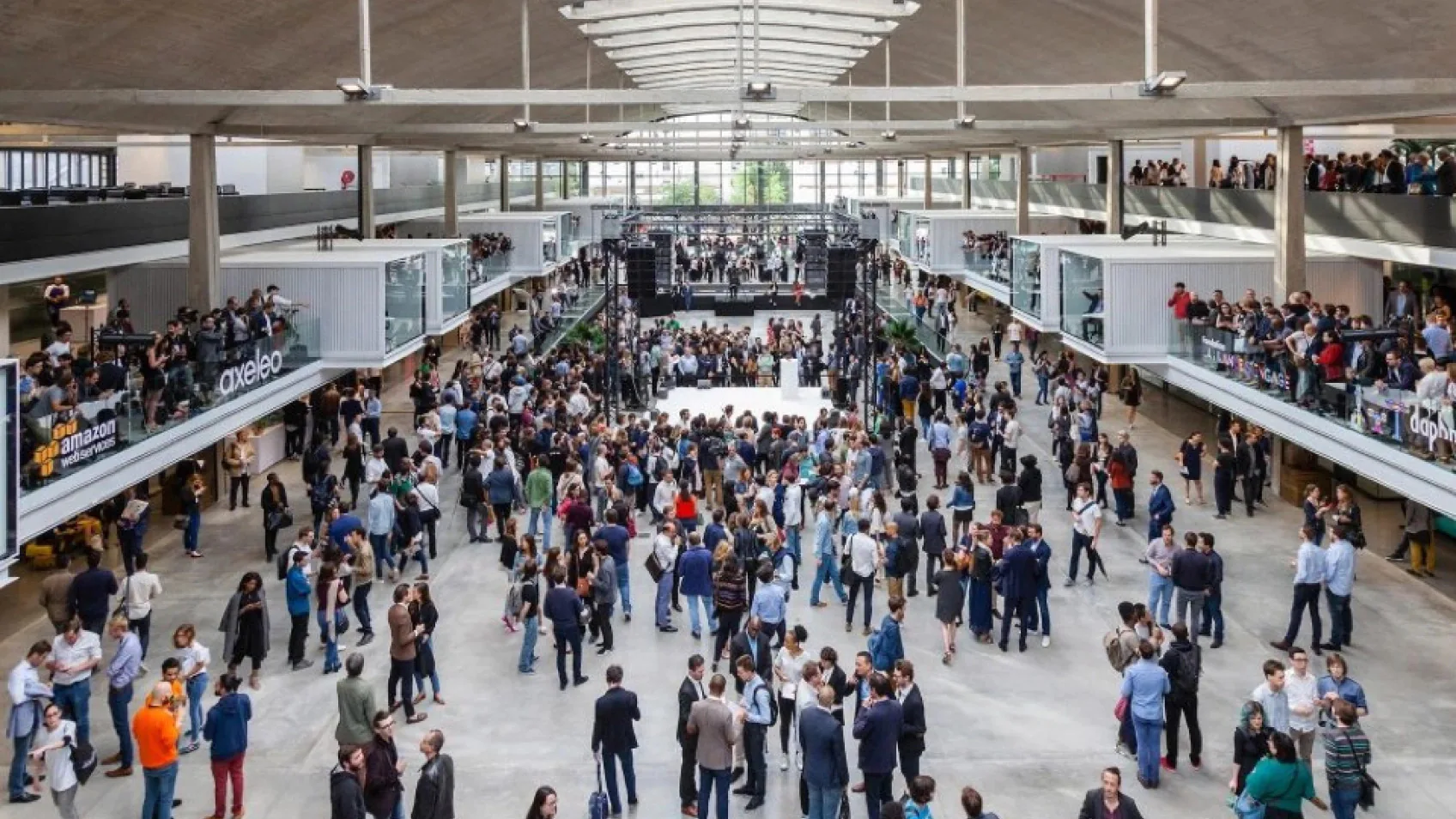 station f with people