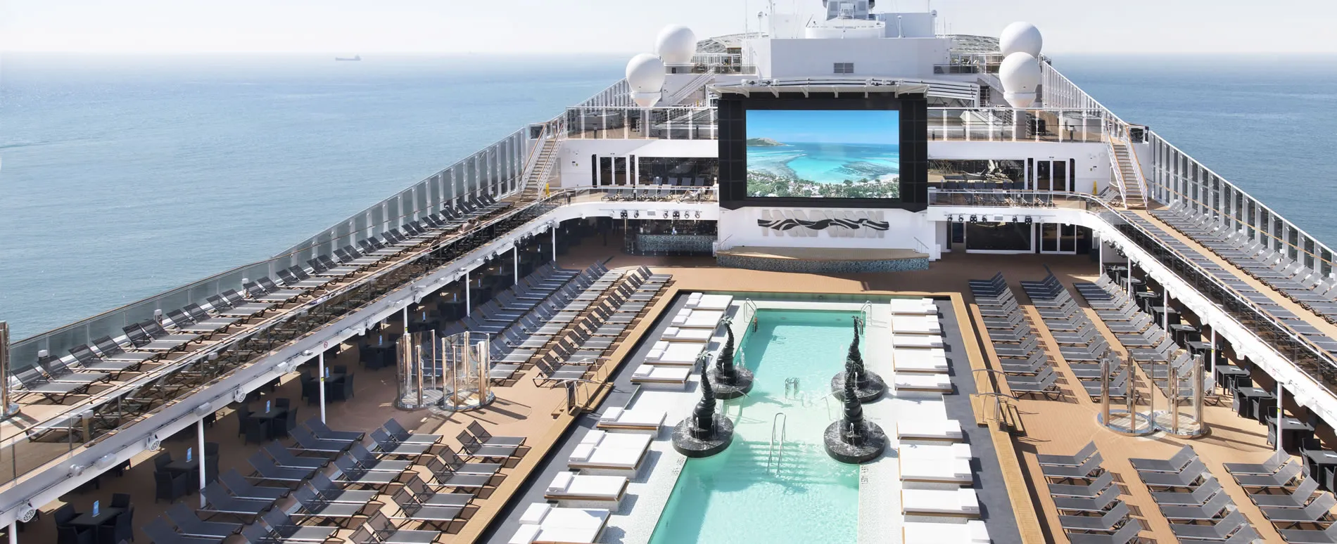 MSC Cruises pool deck
