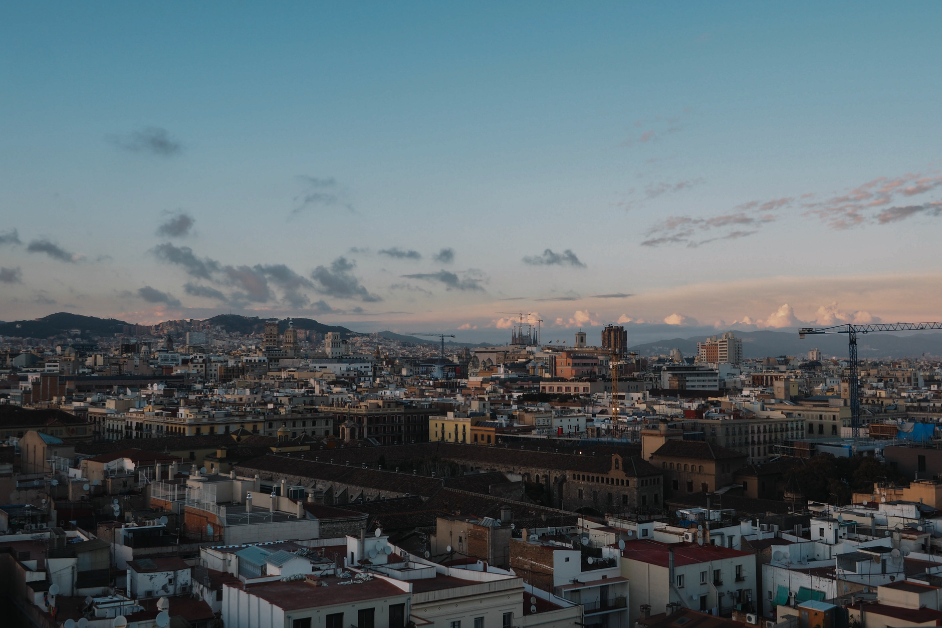 Travelers who want a worthwhile embarkation city