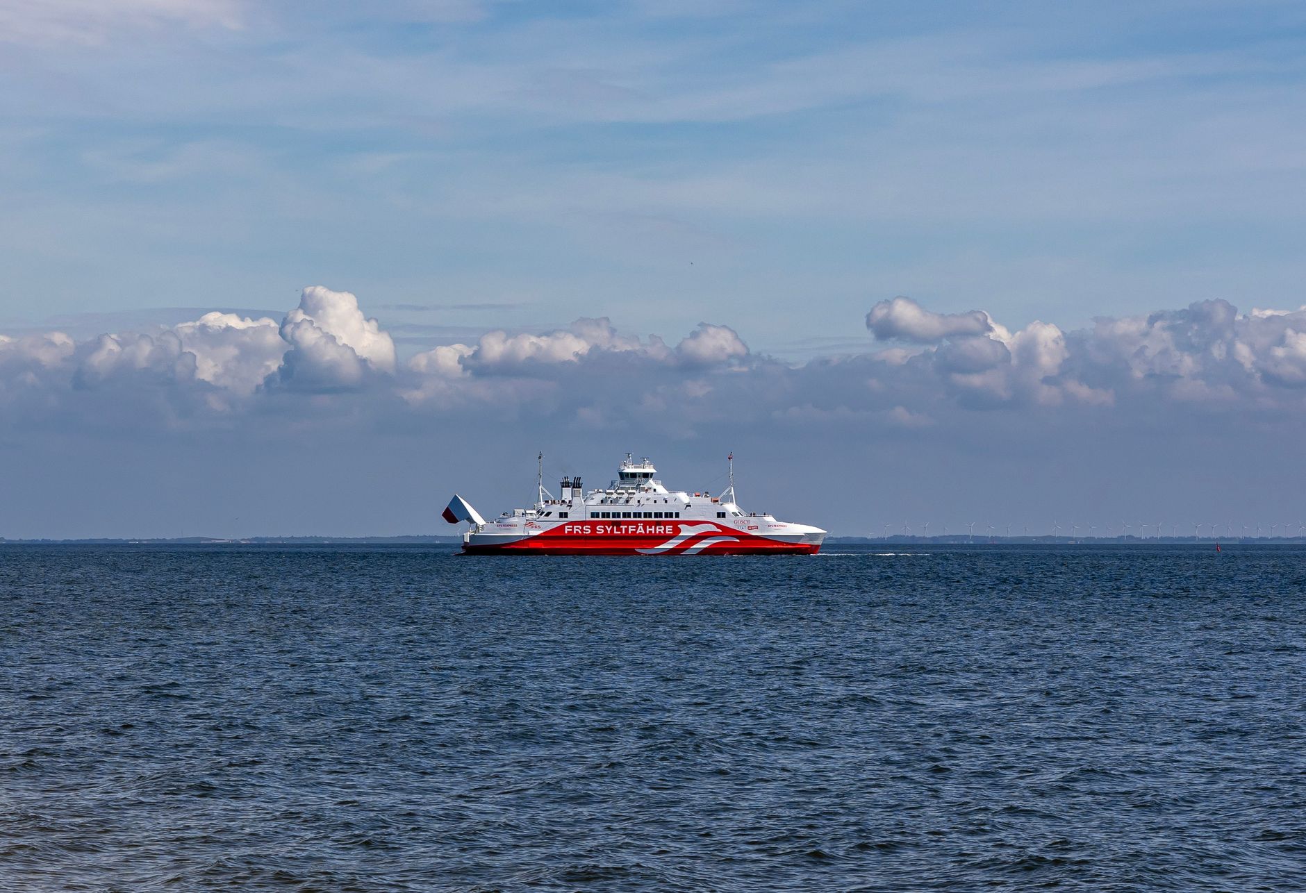 You're looking for a wide selection of ocean cruise options