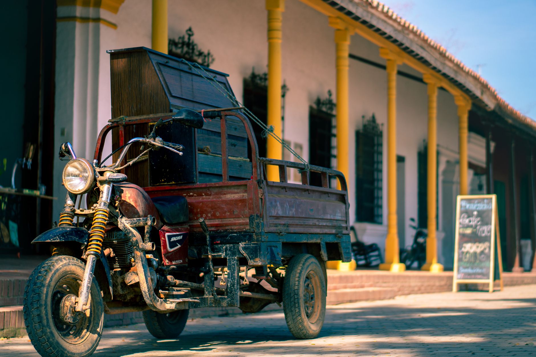 Colonial architecture along a quiet street in Santa Cruz de Mompox, a UNESCO World Heritage town and key port of call on the Magdalena River cruise itinerary