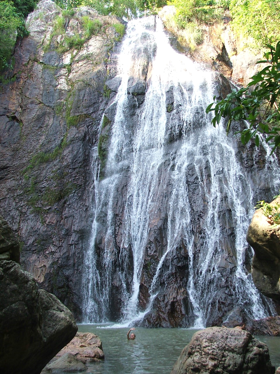 Cascade de Na Muang dans l’intérieur de Koh Samui
