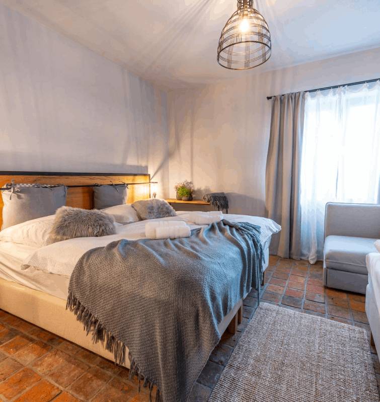 Yoga Retreat Gallery - Yogi Webflow Template