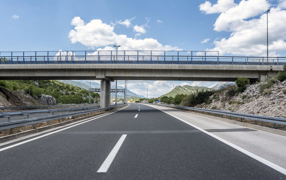 Overpass Bridge Images – Browse 141,056 Stock Photos, Vectors, and Video |  Adobe Stock