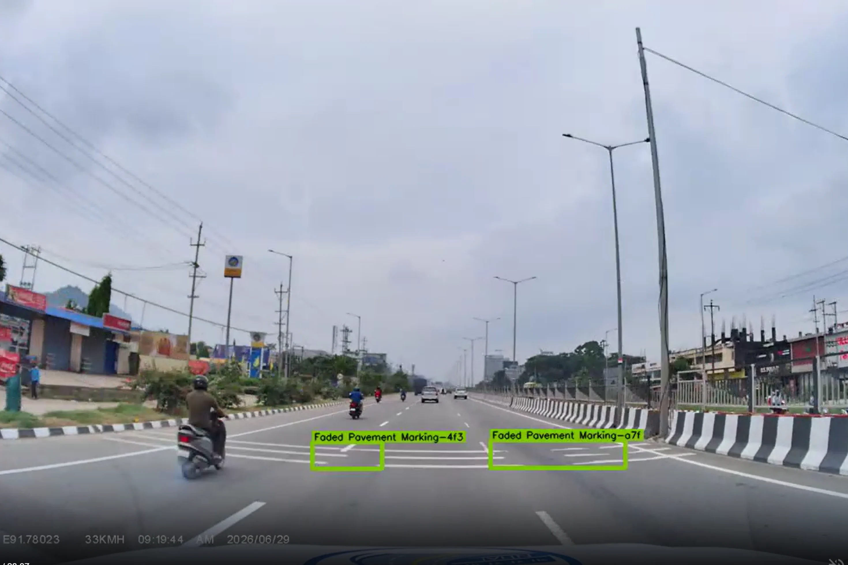 AI-Based condition monitoring | RoadVision AI