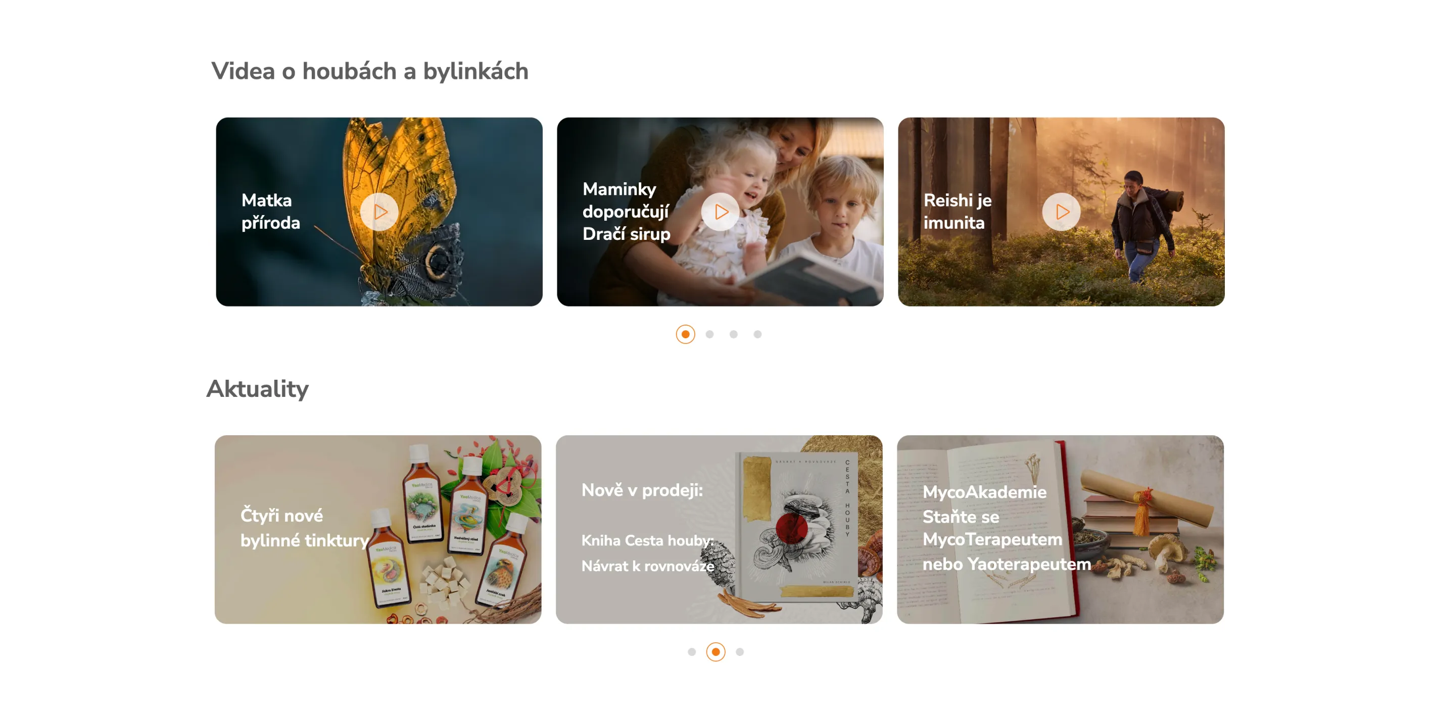 Sekce videí o houbách a bylinkách a aktualit s obrázky motýla, rodiny, lesa a bylinných produktů.