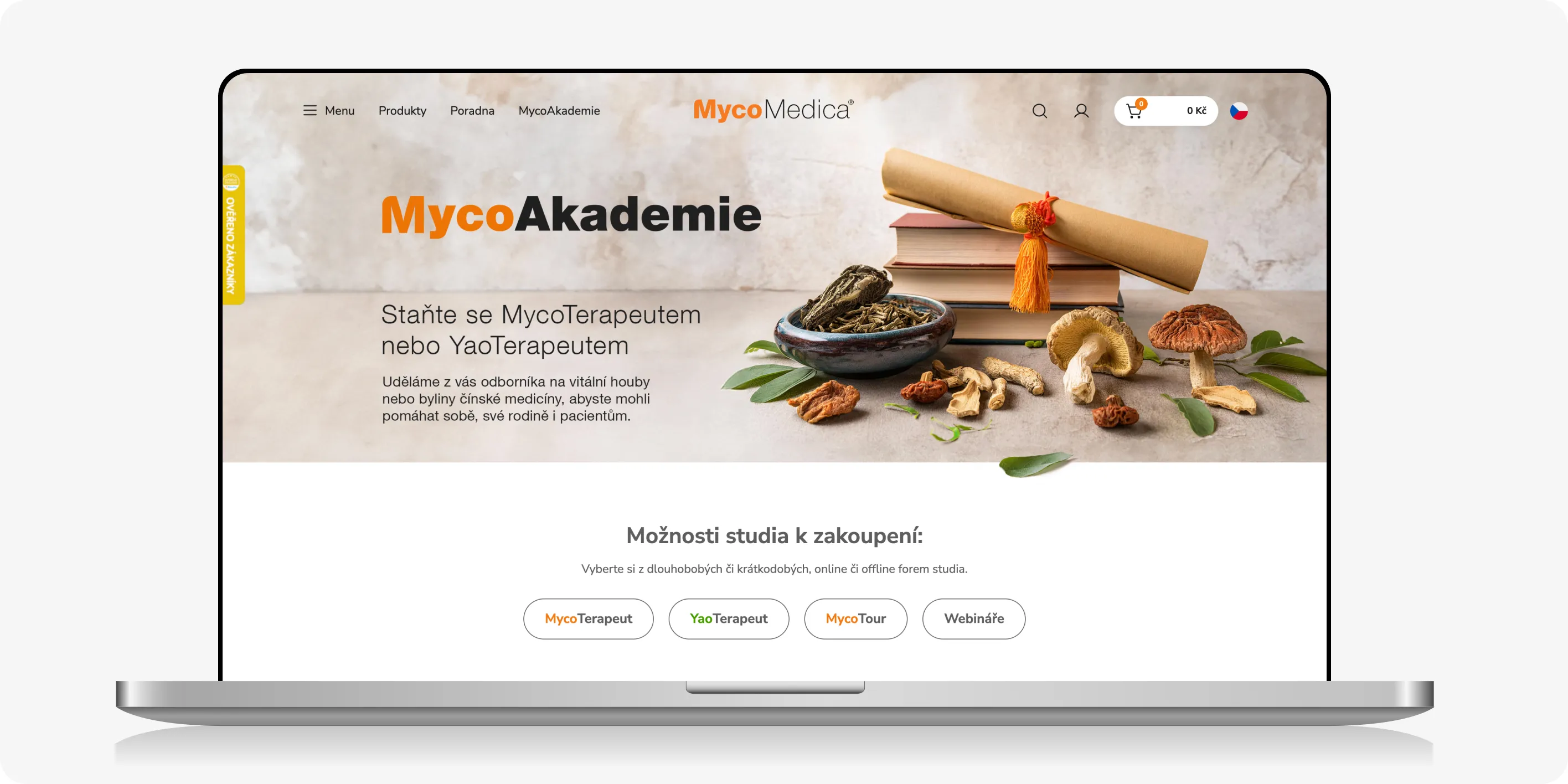 Webová stránka MycoAkademie s houbami, svitkem a knihami, nabízí studium MycoTerapeutem a YaoTerapeutem.