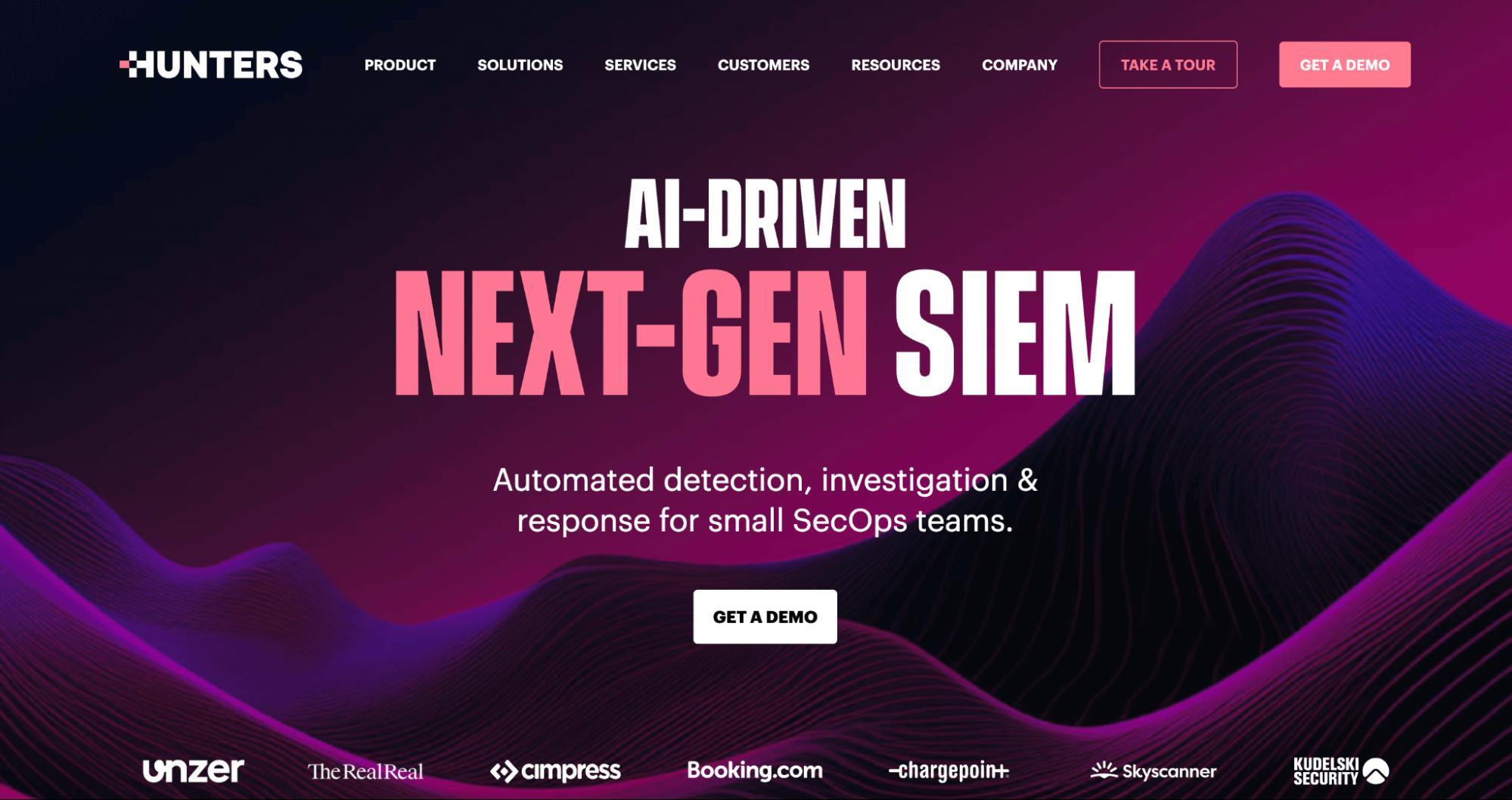 Hunters website homepage with slogan “AI-Driven Next-Gen SIEM”
