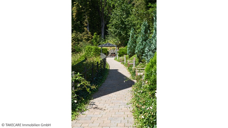 7_TAKECARE_Philosophenweg_Spazierweg_Garten