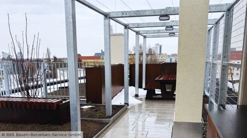 Campus Living Baustand Dach Garten 02.jpg