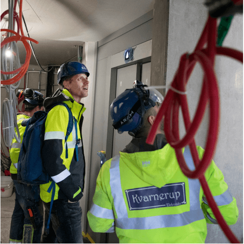 Elinstallation av kvarnerup på ett projekt.