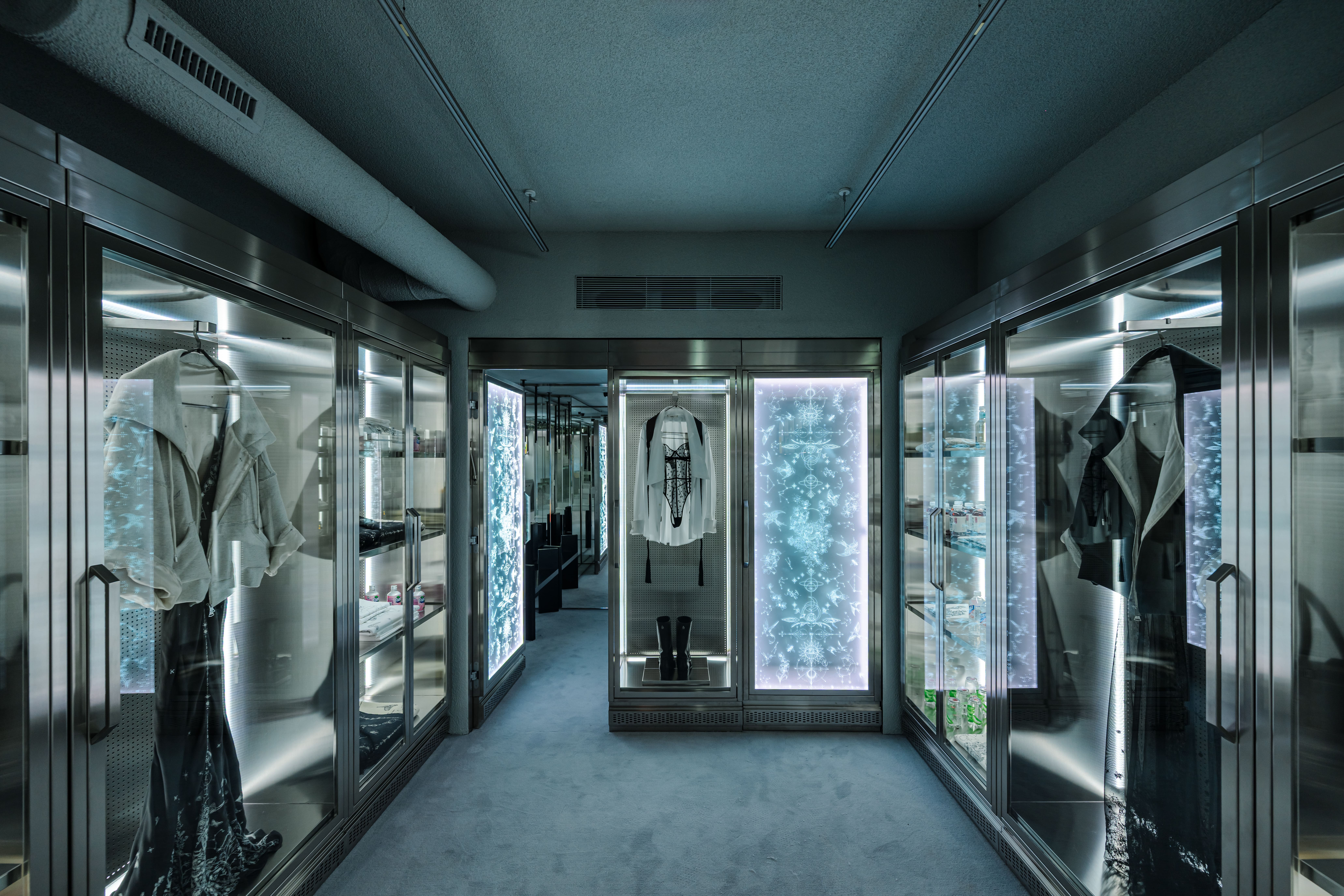 Fit Out Retail in Edificio Storico | Ristrutturazione Luxury Store Milano