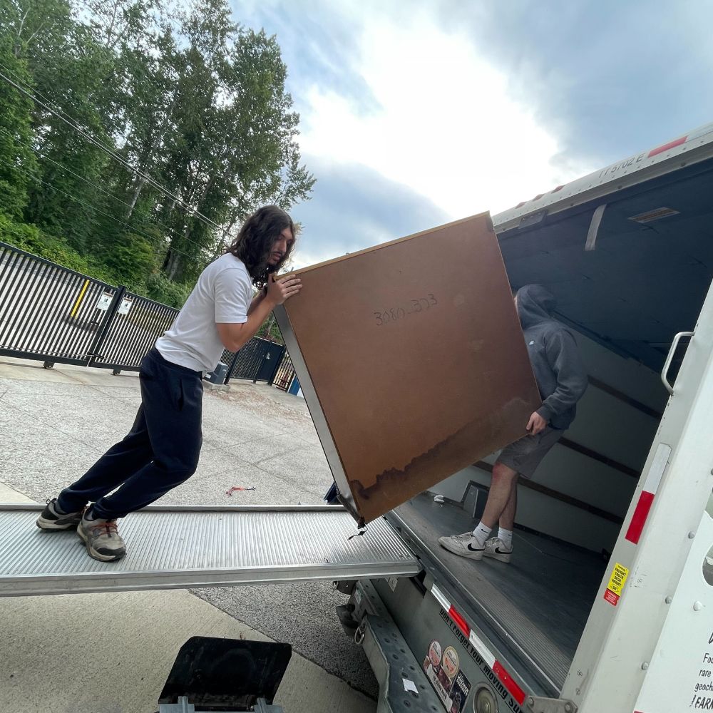 Phoenix moving company services