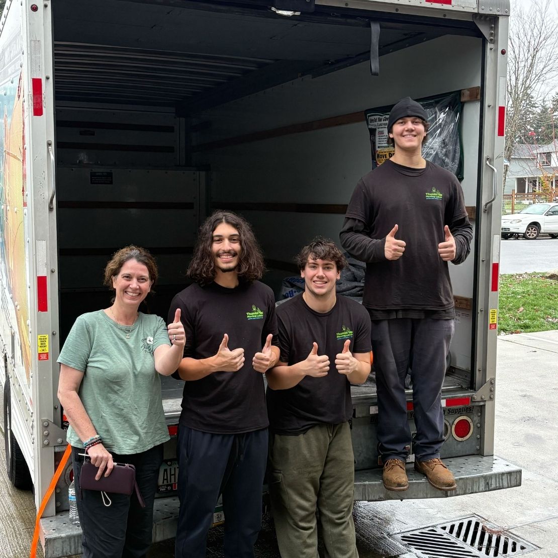 DIY vs. Professional Unloading: When to Hire Moving Labor