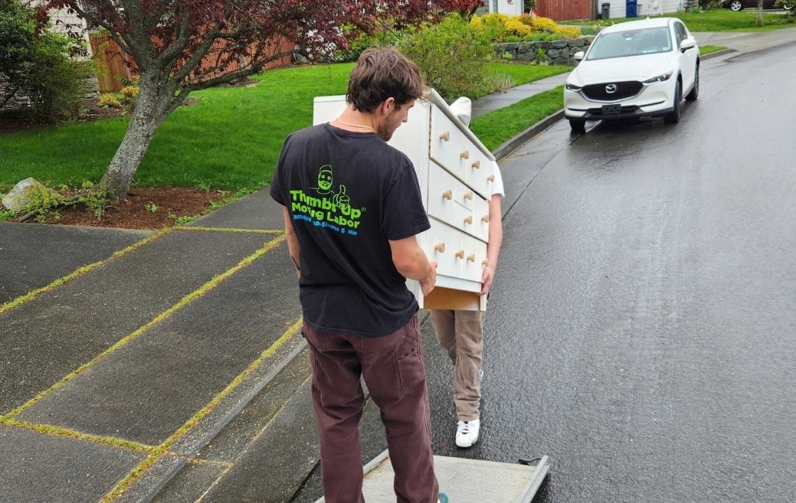 Blaine moving company