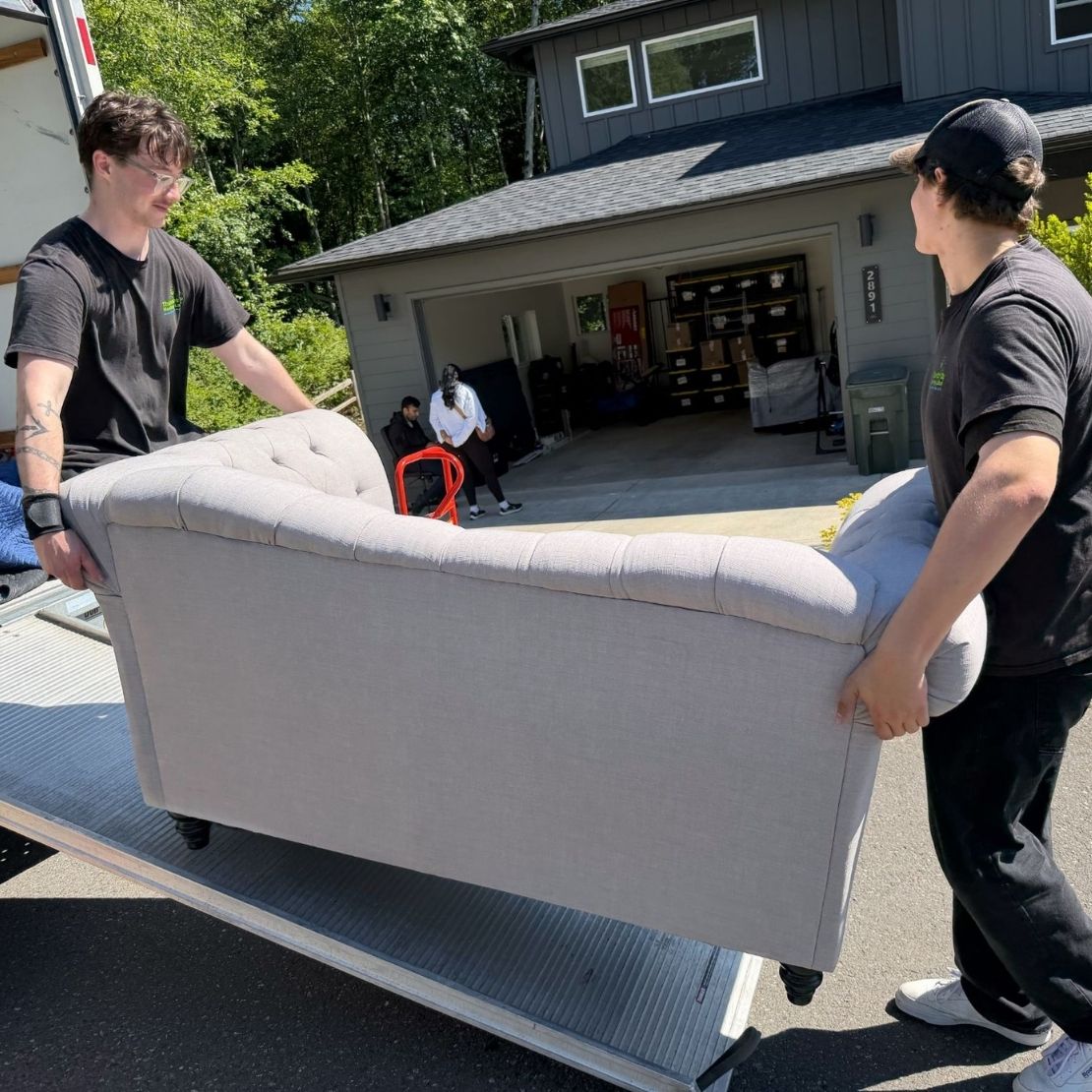 Is Labor-Only Moving Cheaper Than Full-Service? A Cost Comparison