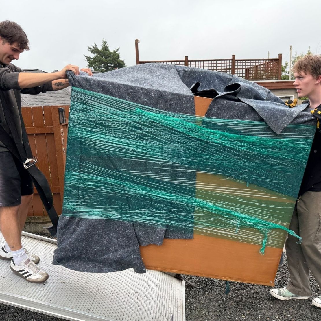 best movers in town