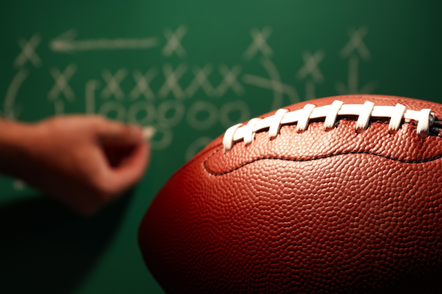 NFL Week 6 Pick’em 2025: Contests, Picks, and More