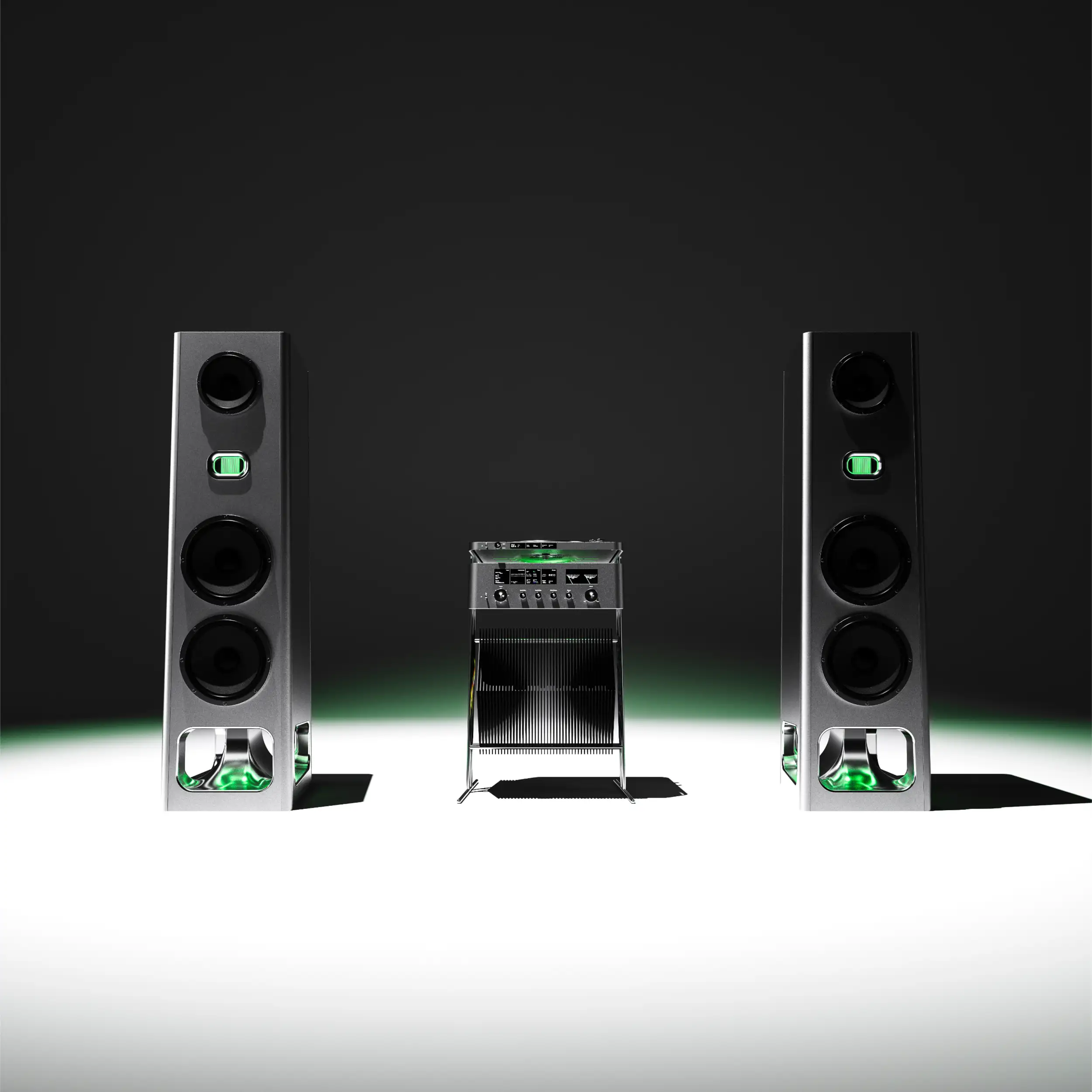 3D-Visualisierung des HiFi-Systems mit Aluminium-Standlautsprechern, harten Schatten und grünen Lichtakzenten.