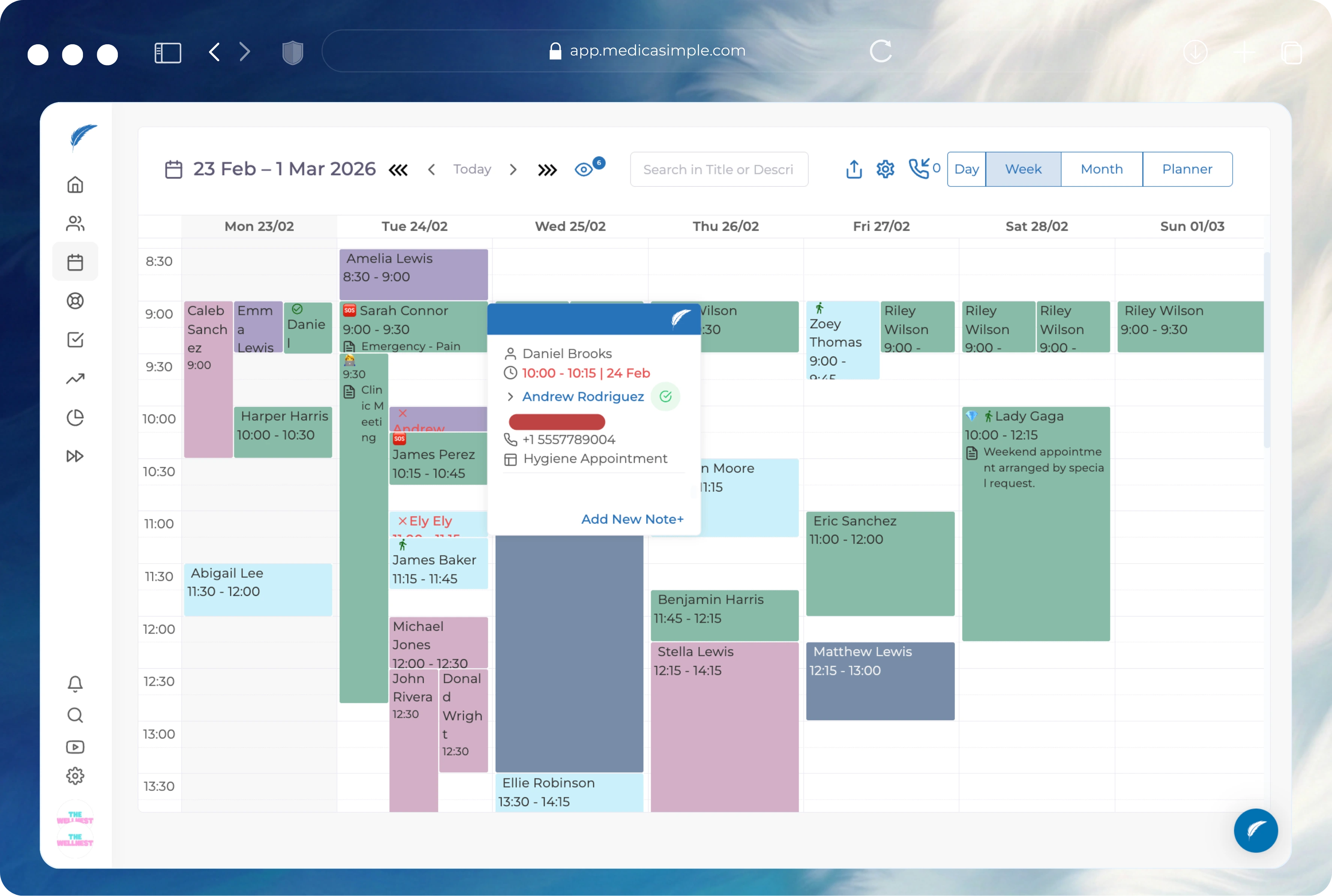 ental calendar management dashboard showing multi-clinician schedule and live appointment status updates