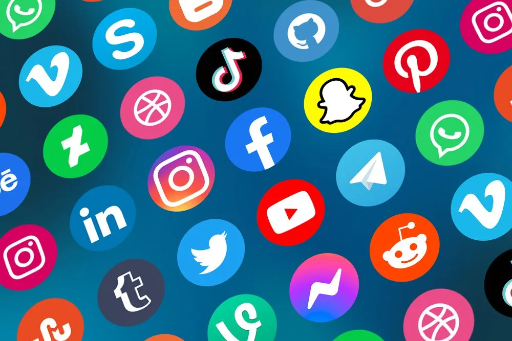 How to Grow Email List Using Social Media