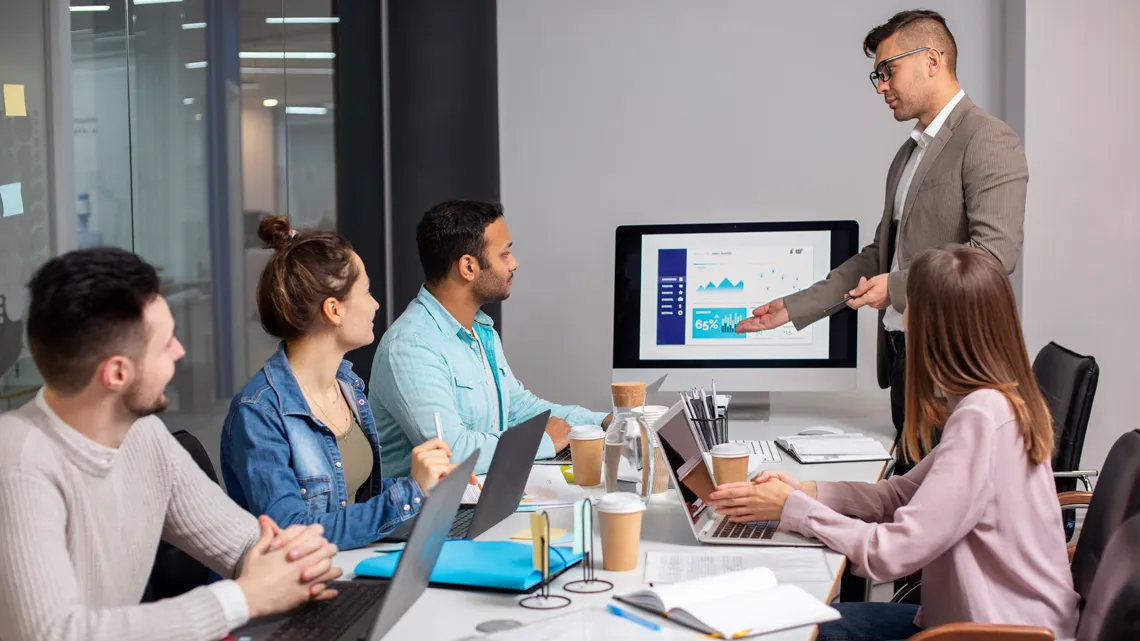 From Broken to High-Performing: How to Restructure Your Sales Organization and Team the Right Way