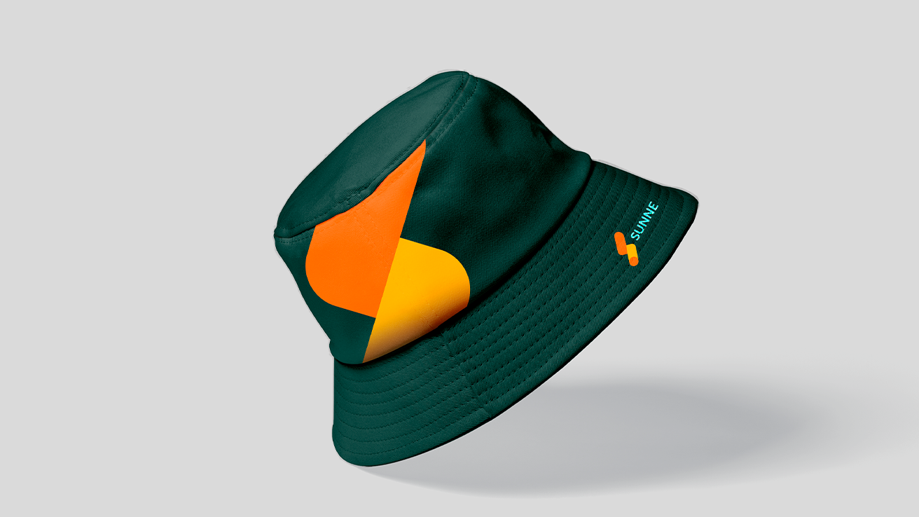 Capa do projet Sunne onde mostra um design de um chapéu bucket com a identidade visual da marca