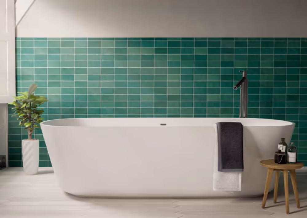 Tiled bathroom walls