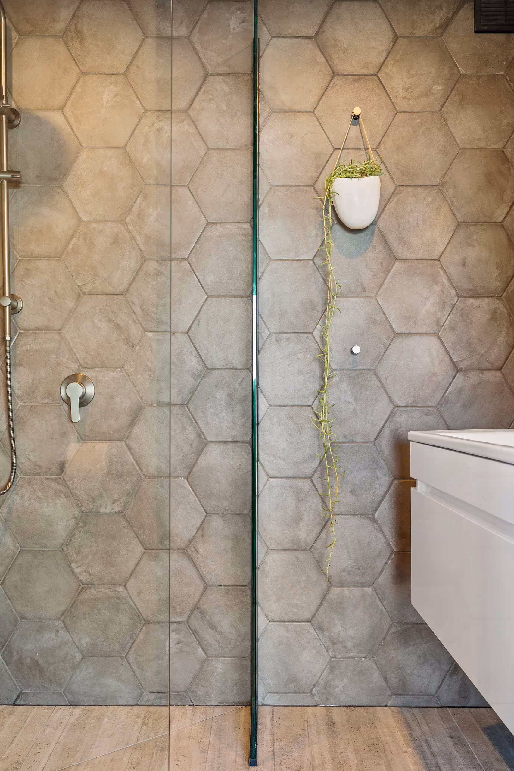 Tiled bathroom wall