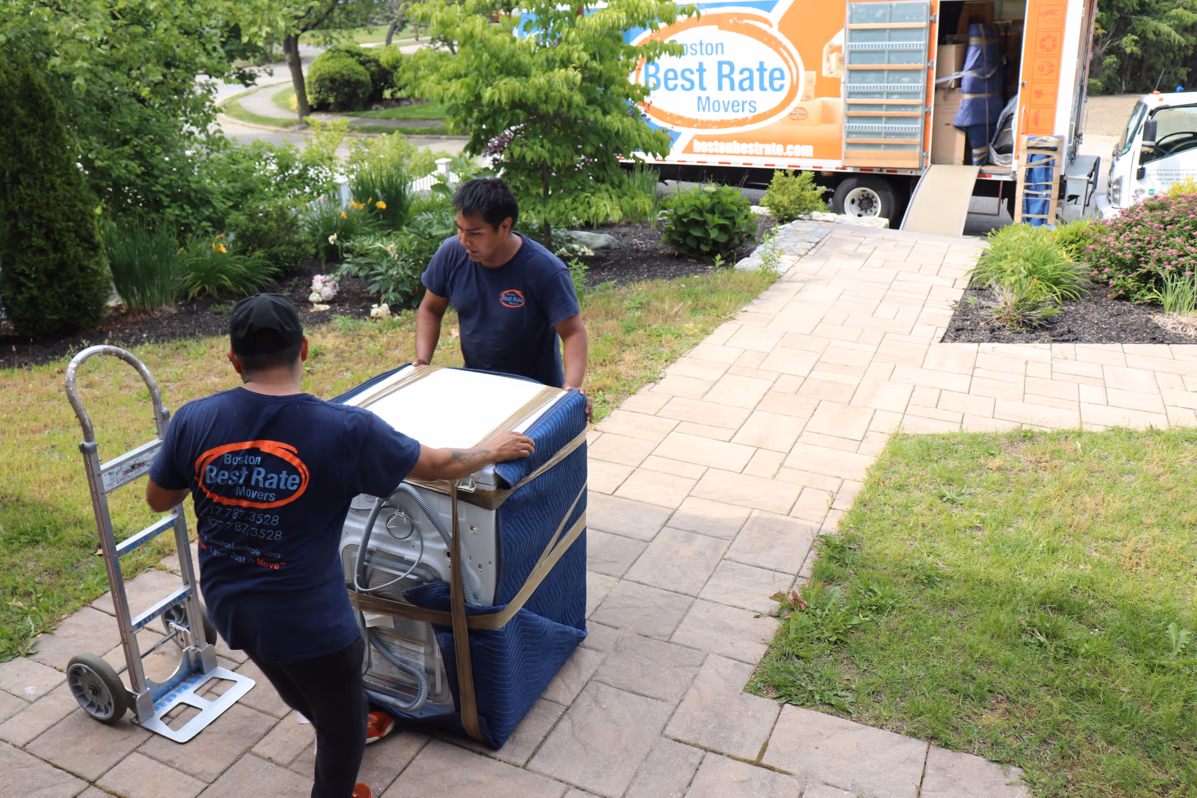 Movers handle difficult moves