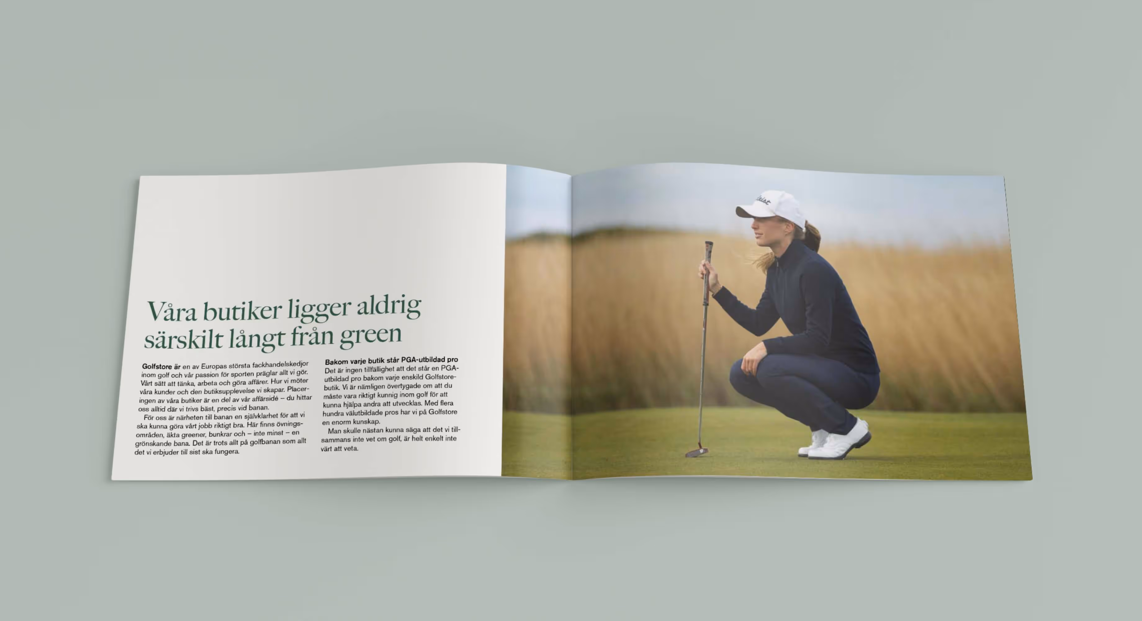 An open folder from Golfstore with a female golfer sitting down on a golfcorse
