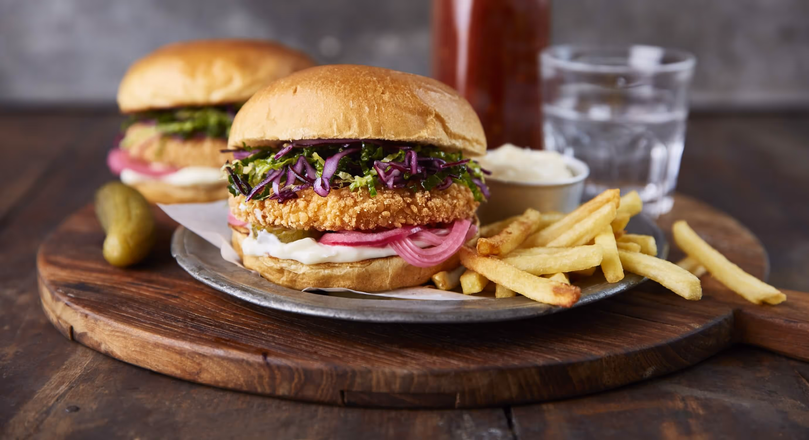 Chicken burgers with chicken from Guldfågeln