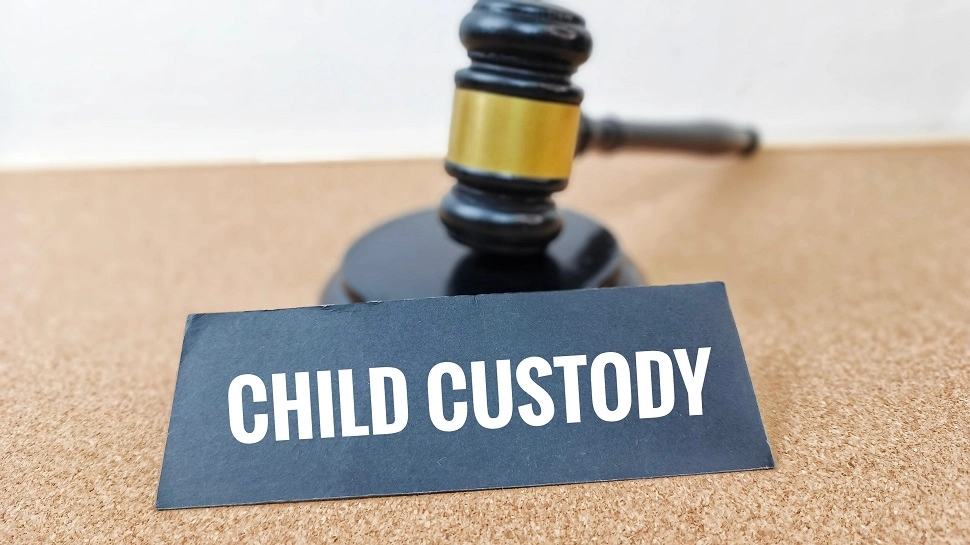 How Is Custody Determined in a Divorce? Washington Parents' Guide.