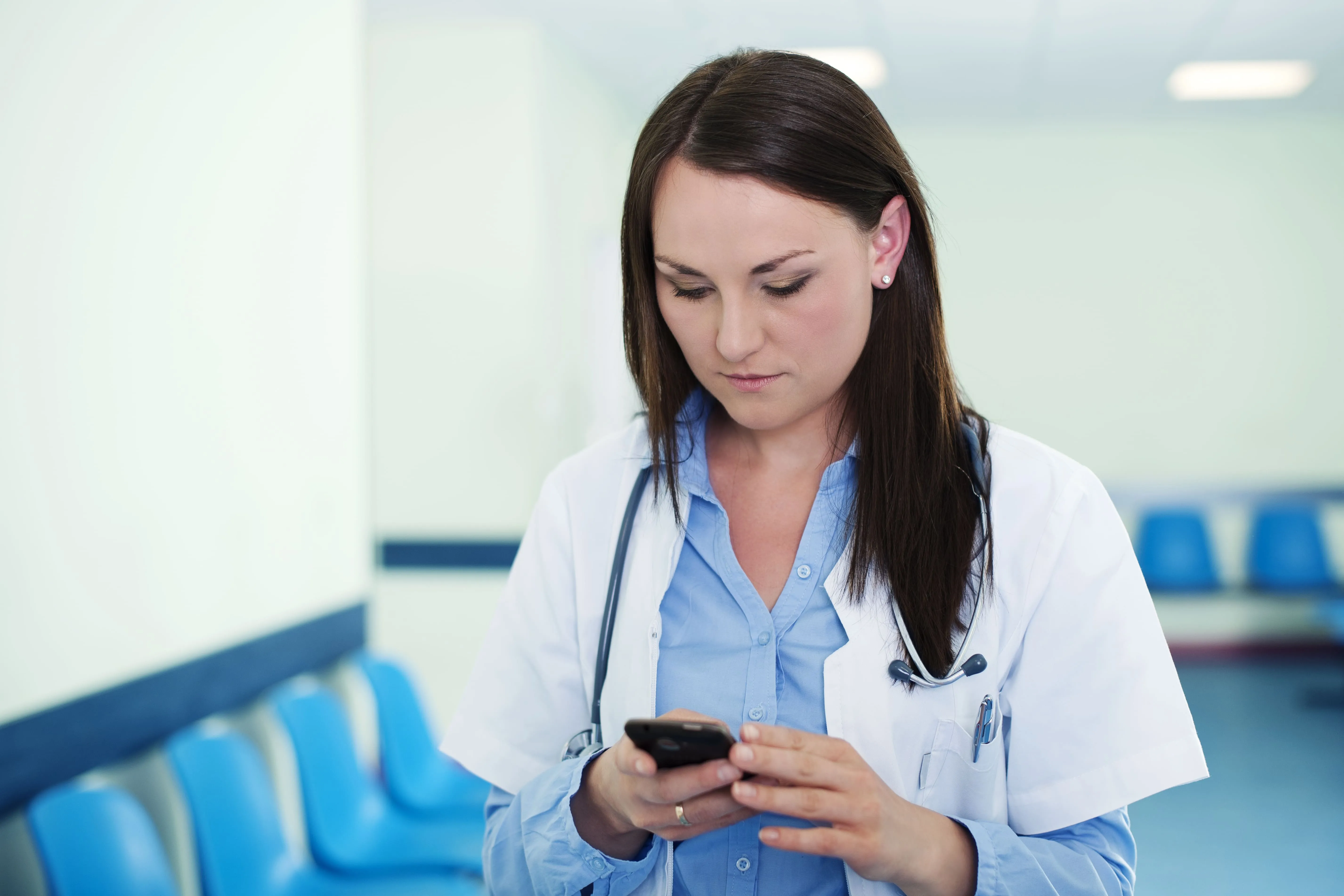 Healthcare Secure Text Messaging [An in-depth Guide]