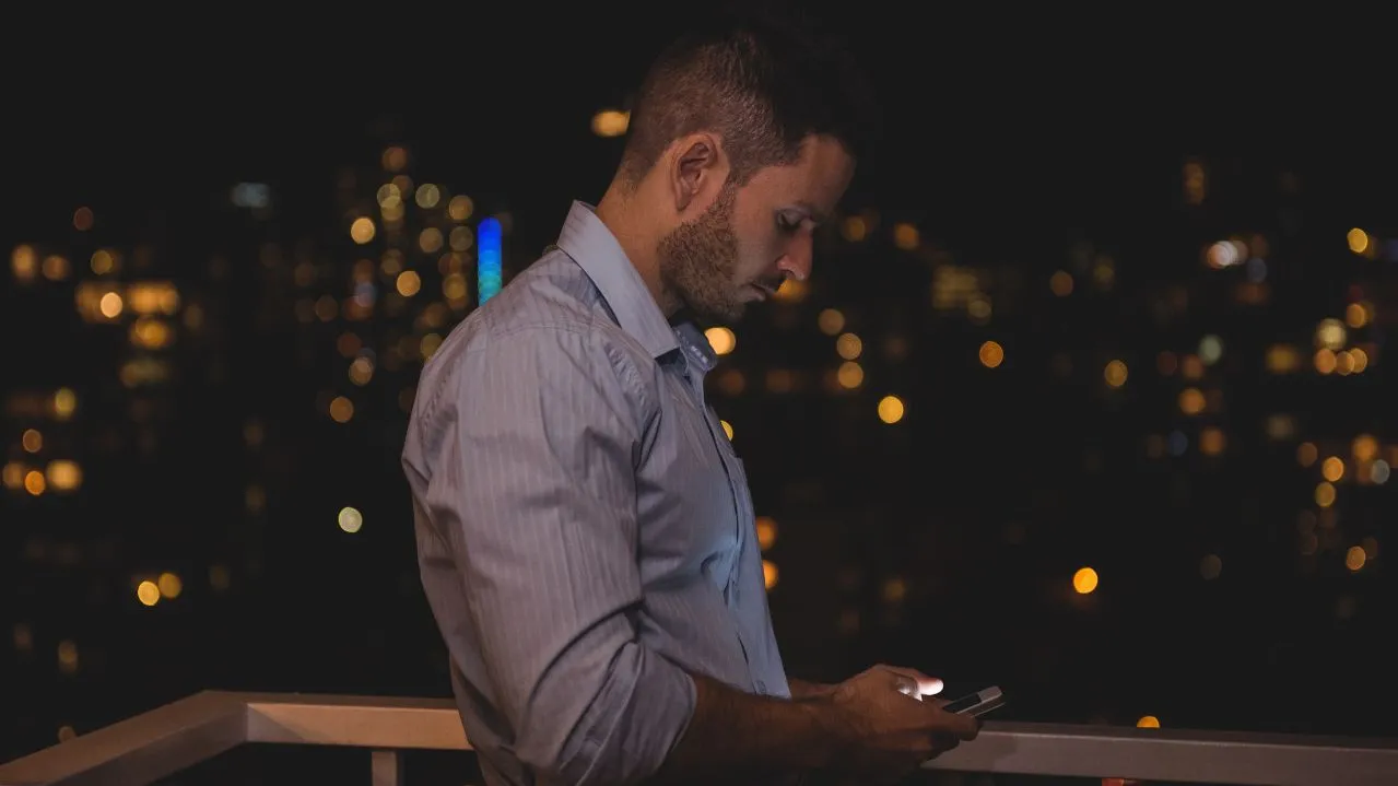 After-Hours Answering Service for Lawyers: What Small Firms Really Need