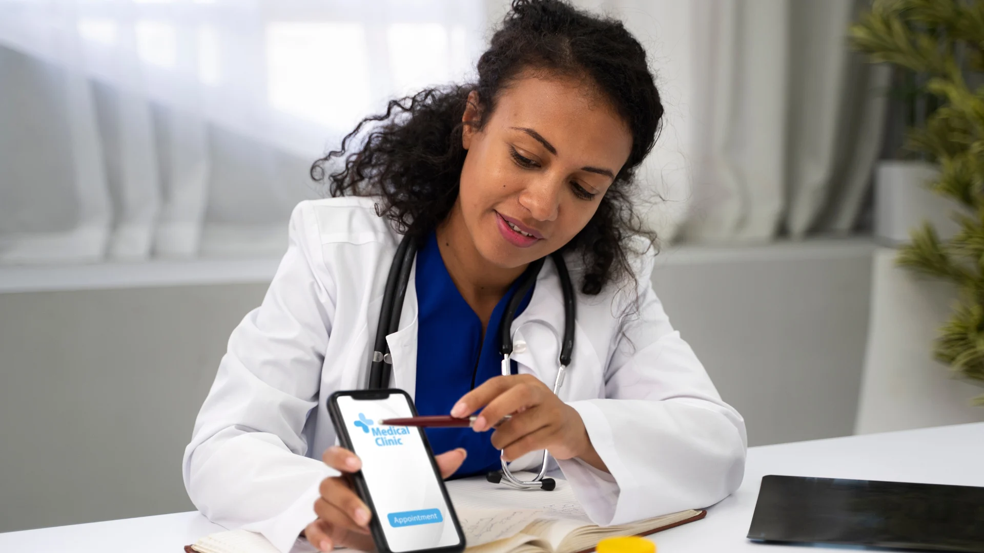 How to Run Secure Patient Messaging Without Breaking HIPAA